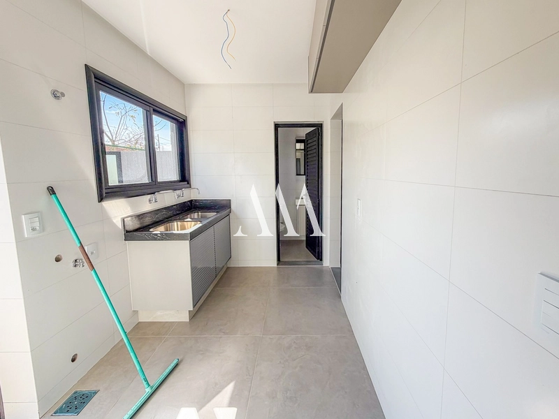 Casa Nova e Moderna no Alphaville: 9ª foto da galeria de imagens do imóvel