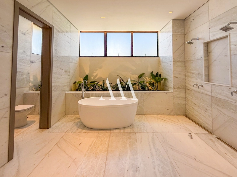 Luxuosa Residência no Alphaville: 24ª foto da galeria de imagens do imóvel