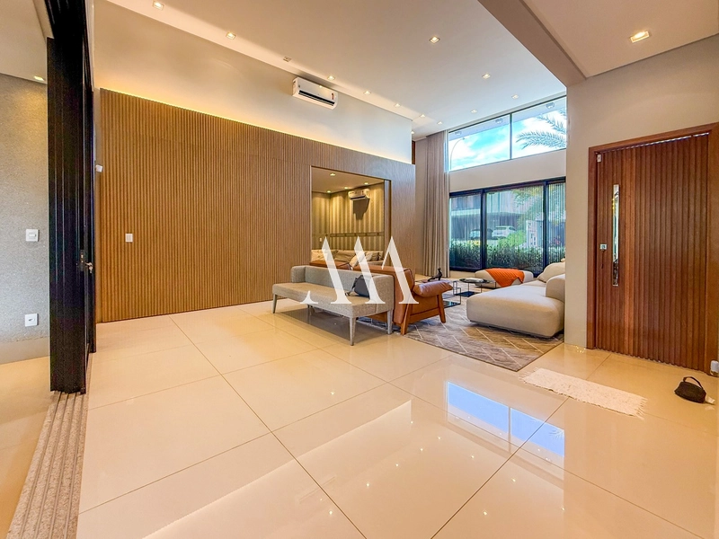 Casa Térrea Mobiliada no Jardins Milão: 4ª foto da galeria de imagens do imóvel