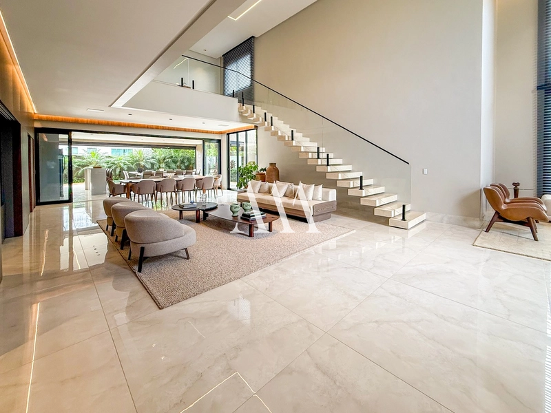 Luxuosa Residência de Esquina Mobiliada no Alphaville: 3ª foto da galeria de imagens do imóvel