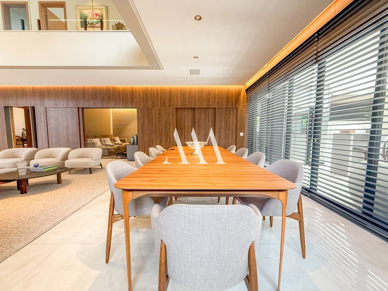 Luxuosa Residência de Esquina Mobiliada no Alphaville: 9ª foto da galeria de imagens do imóvel