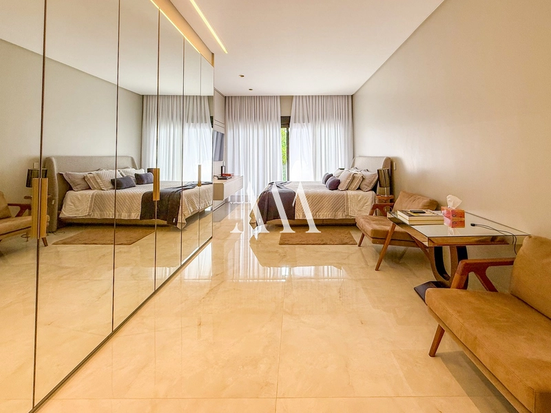 Luxuosa Residência de Esquina Mobiliada no Alphaville: 32ª foto da galeria de imagens do imóvel
