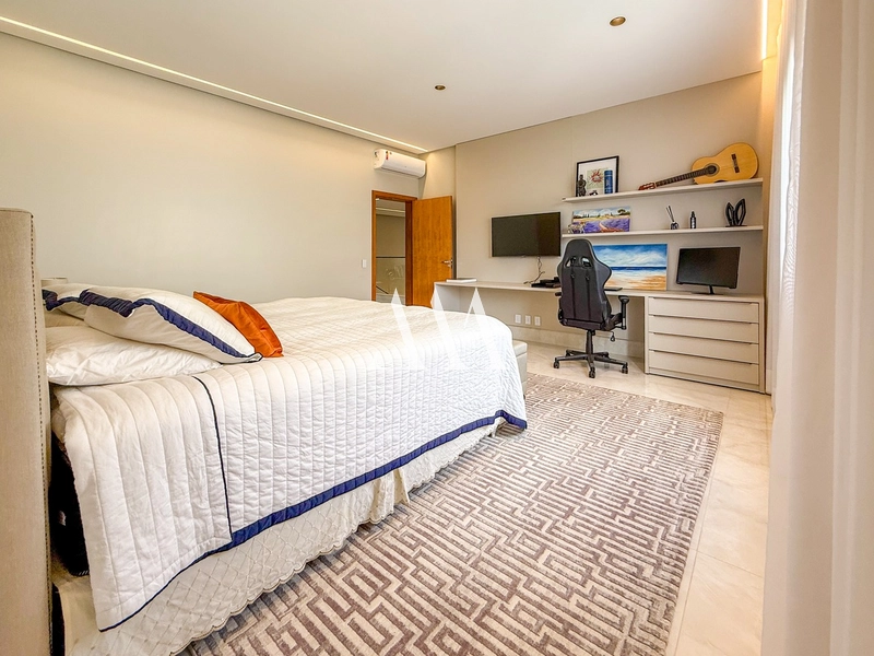 Luxuosa Residência de Esquina Mobiliada no Alphaville: 29ª foto da galeria de imagens do imóvel