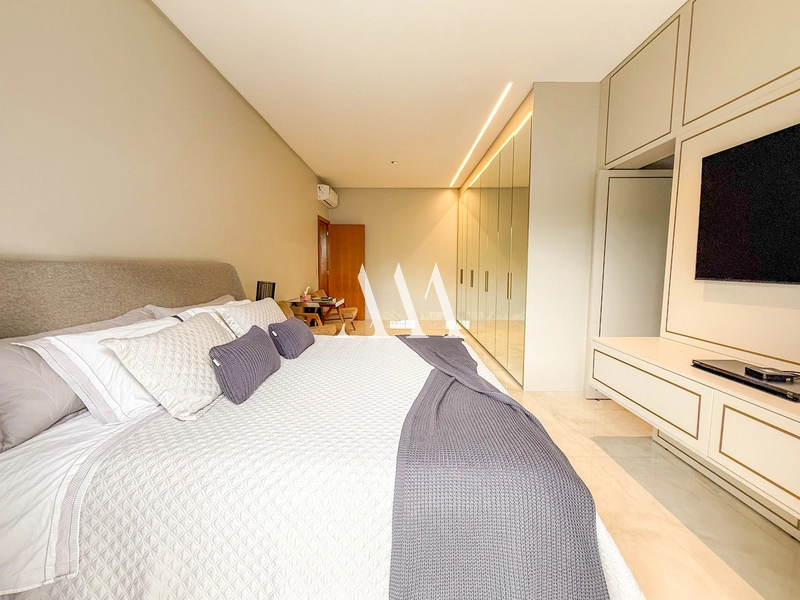 Luxuosa Residência de Esquina Mobiliada no Alphaville: 33ª foto da galeria de imagens do imóvel