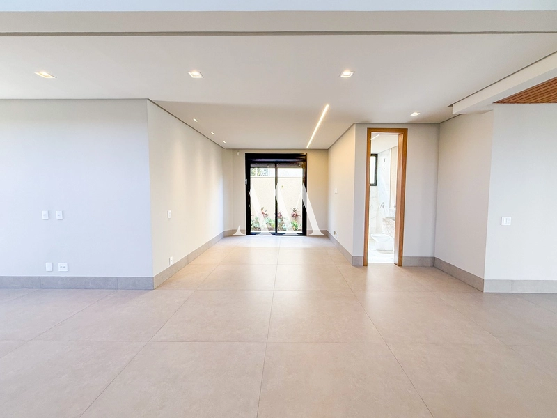 Moderna Residência no Jardins Verona: 4ª foto da galeria de imagens do imóvel