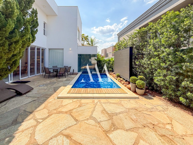 Residência de Luxo Mobiliada no Alphaville: 12ª foto da galeria de imagens do imóvel