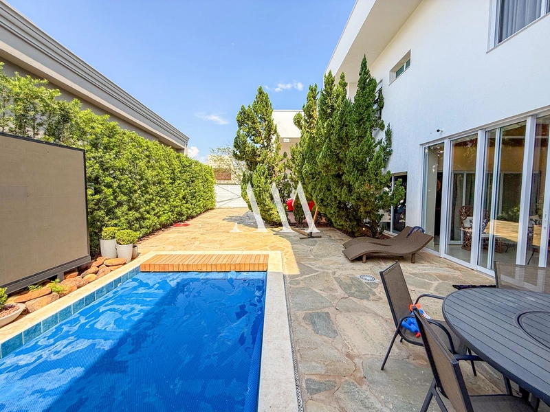 Residência de Luxo Mobiliada no Alphaville: 13ª foto da galeria de imagens do imóvel