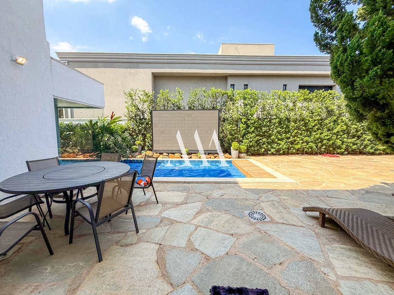 Residência de Luxo Mobiliada no Alphaville: 11ª foto da galeria de imagens do imóvel