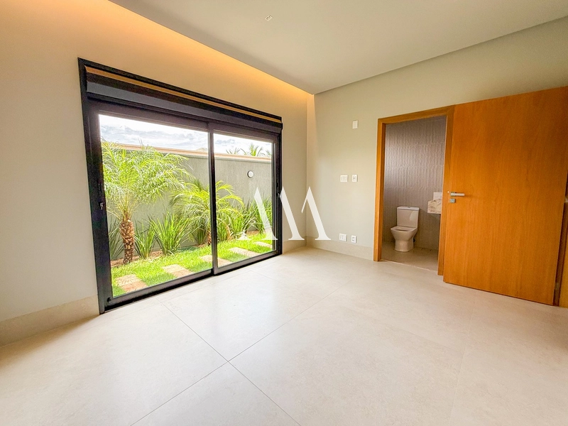 Casa Térrea no Jardins Milão: 14ª foto da galeria de imagens do imóvel