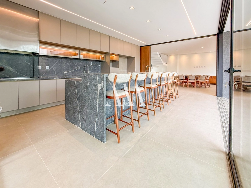 Residência Moderna e Exclusiva no Plateau D'or Privilege: 13ª foto da galeria de imagens do imóvel