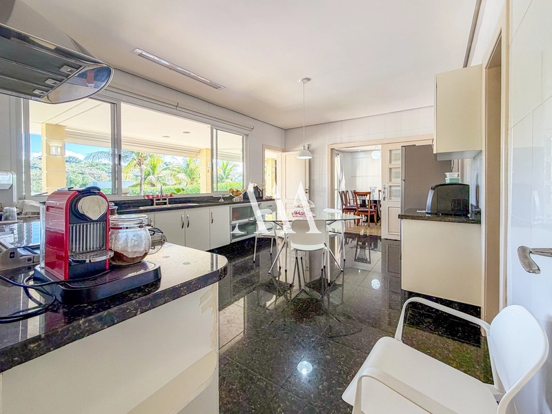 Casa Clássica Oportunidade no Alphaville: 14ª foto da galeria de imagens do imóvel