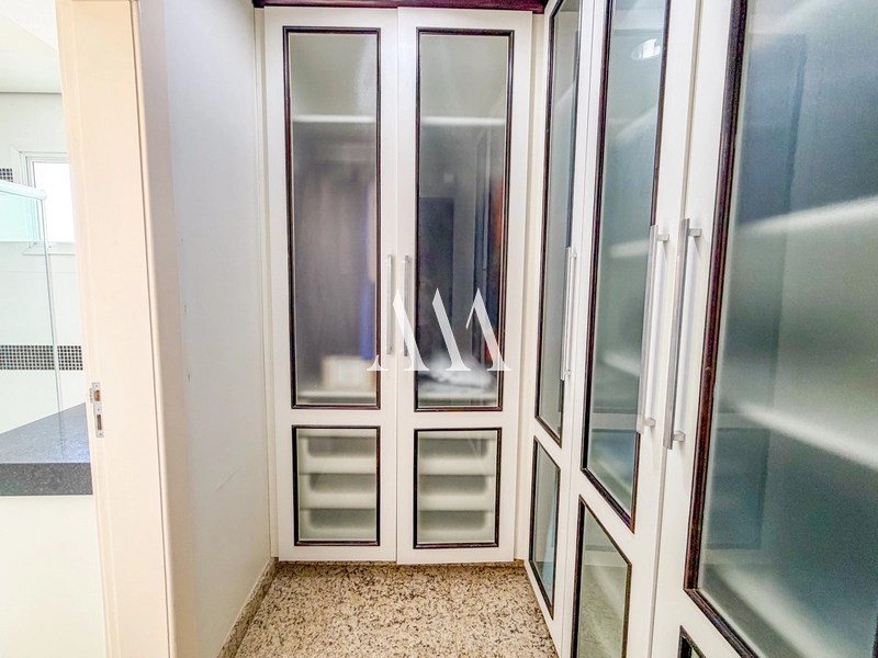 Casa Clássica Oportunidade no Alphaville: 22ª foto da galeria de imagens do imóvel