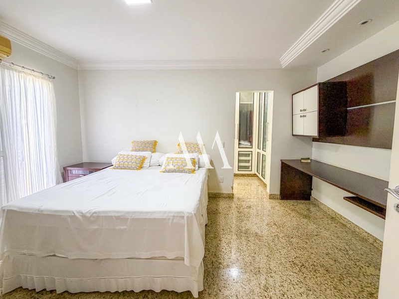 Casa Clássica Oportunidade no Alphaville: 21ª foto da galeria de imagens do imóvel