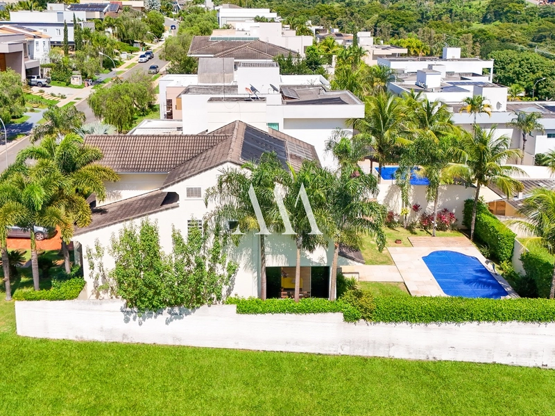 Casa Clássica Oportunidade no Alphaville: 27ª foto da galeria de imagens do imóvel