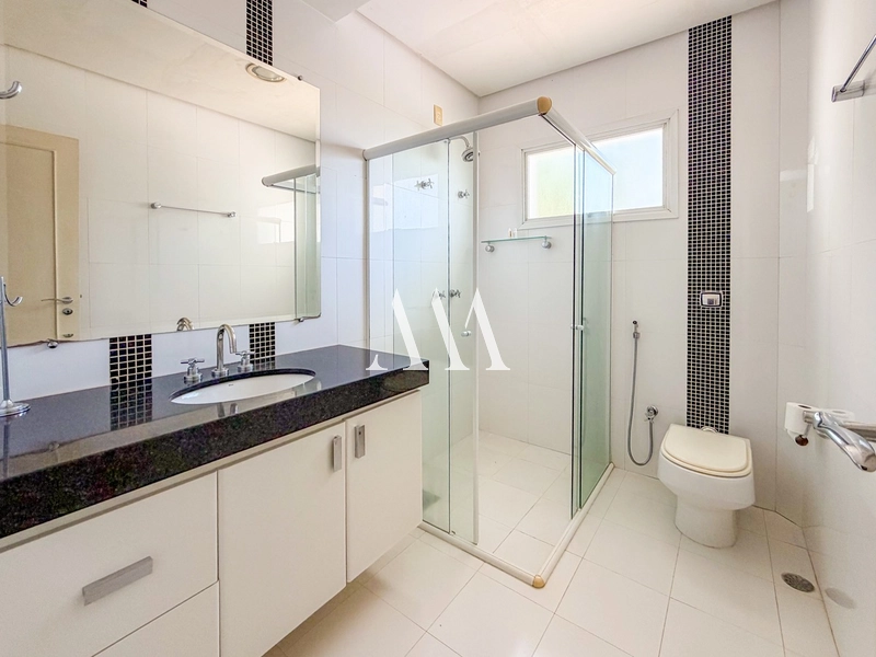 Casa Clássica Oportunidade no Alphaville: 20ª foto da galeria de imagens do imóvel