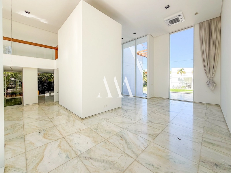 Moderna Residência no Alphaville: 2ª foto da galeria de imagens do imóvel