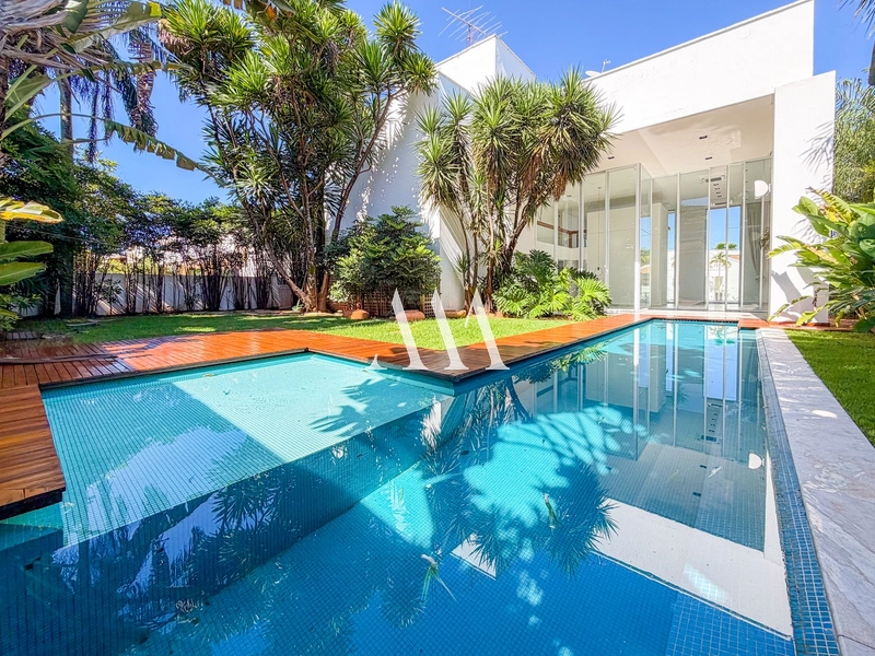 Moderna Residência no Alphaville: 9ª foto da galeria de imagens do imóvel