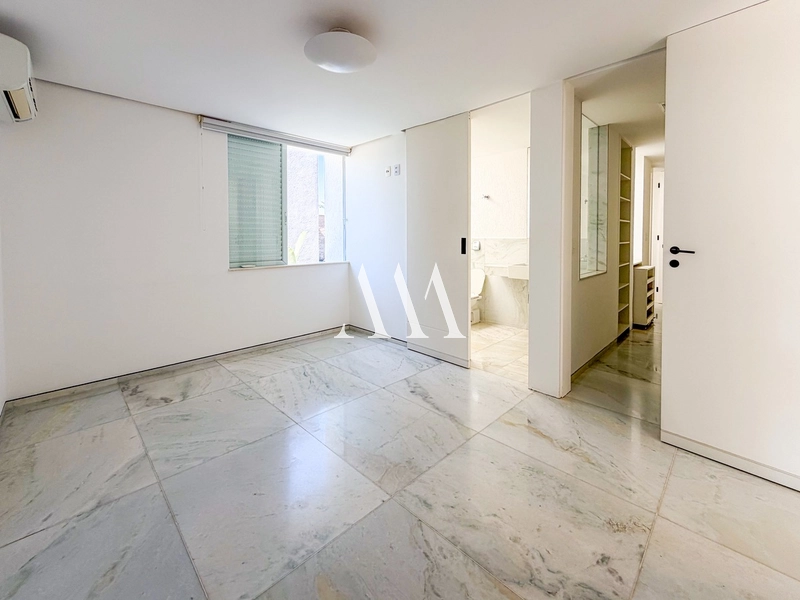 Moderna Residência no Alphaville: 18ª foto da galeria de imagens do imóvel