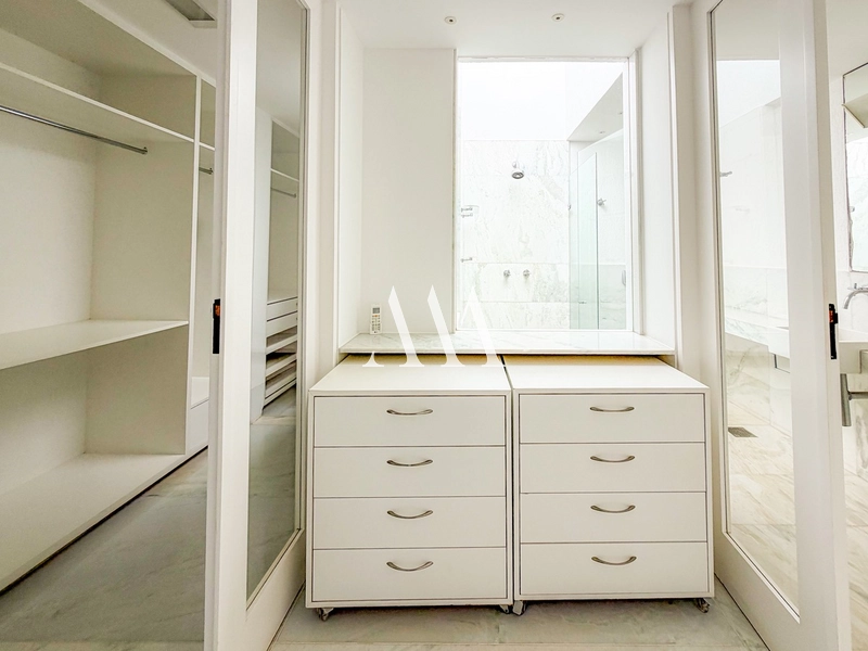 Moderna Residência no Alphaville: 23ª foto da galeria de imagens do imóvel