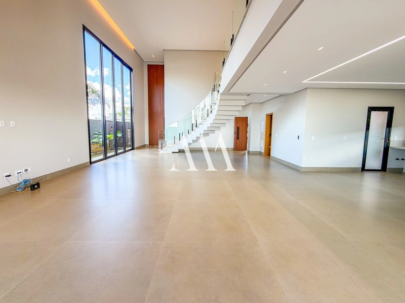 Residência Moderna no Jardins França: 2ª foto da galeria de imagens do imóvel