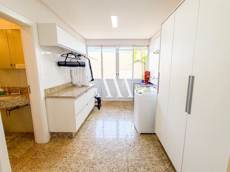 Luxuosa Residência no Alphaville: 22ª foto da galeria de imagens do imóvel
