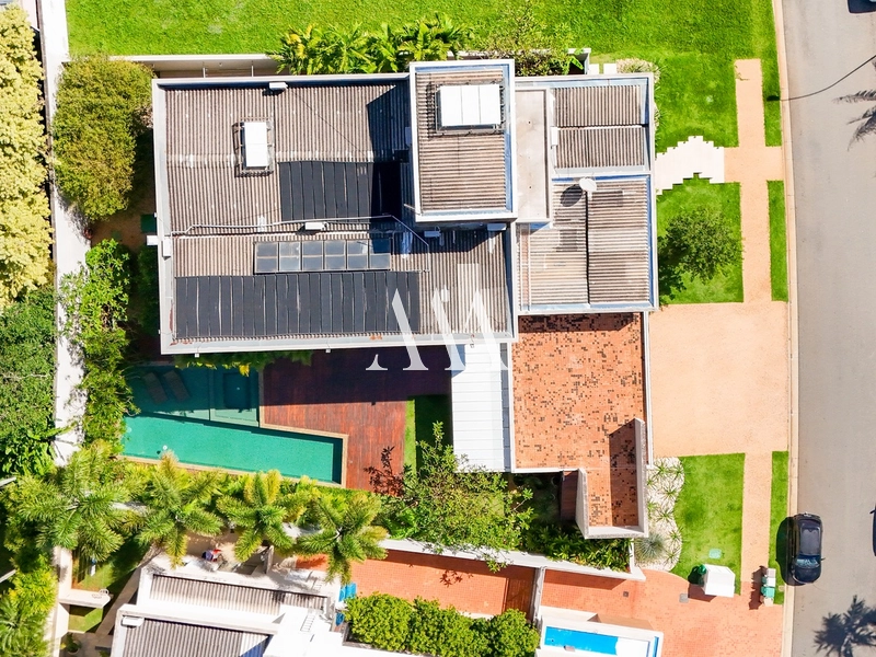 Luxuosa Residência no Alphaville: 33ª foto da galeria de imagens do imóvel