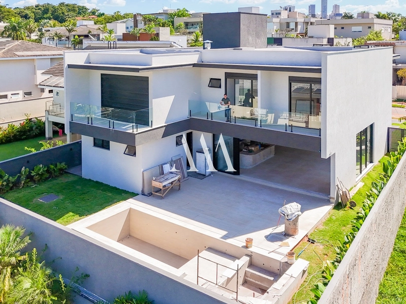 Luxuosa Propriedade no Alphaville: 3ª foto da galeria de imagens do imóvel