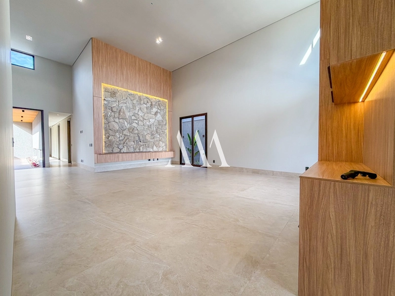 Casa Térrea Sofisticada e Privilegiada no Jardins Itália: 2ª foto da galeria de imagens do imóvel