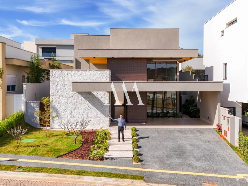 Casa Térrea Sofisticada e Privilegiada no Jardins Itália: 1ª foto da galeria de imagens do imóvel