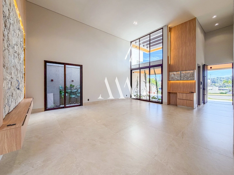 Casa Térrea Sofisticada e Privilegiada no Jardins Itália: 4ª foto da galeria de imagens do imóvel