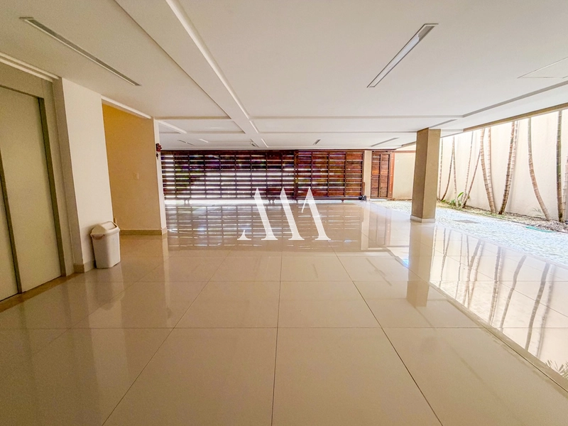 Exclusiva Residência de Esquina no Alphaville: 22ª foto da galeria de imagens do imóvel