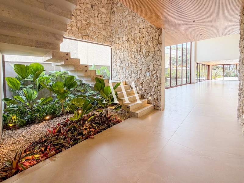 Casa Luxuosa Vista Mata no Alphaville: 4ª foto da galeria de imagens do imóvel