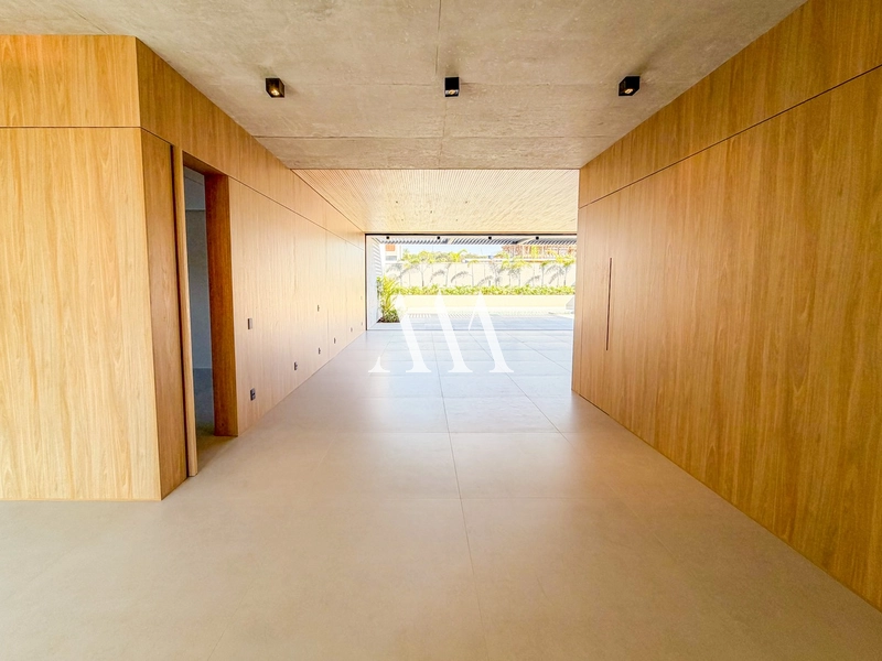 Moderna Casa Térrea no Plateau D’or: 3ª foto da galeria de imagens do imóvel