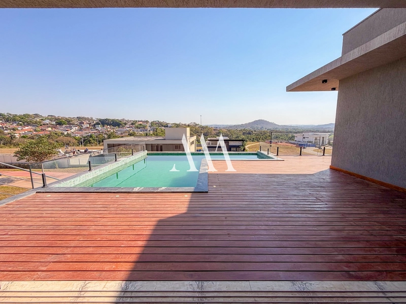 Casa Térrea com Incrível Vista Livre no Plateau D'or: 8ª foto da galeria de imagens do imóvel