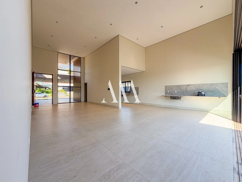 Casa Térrea com Incrível Vista Livre no Plateau D'or: 6ª foto da galeria de imagens do imóvel