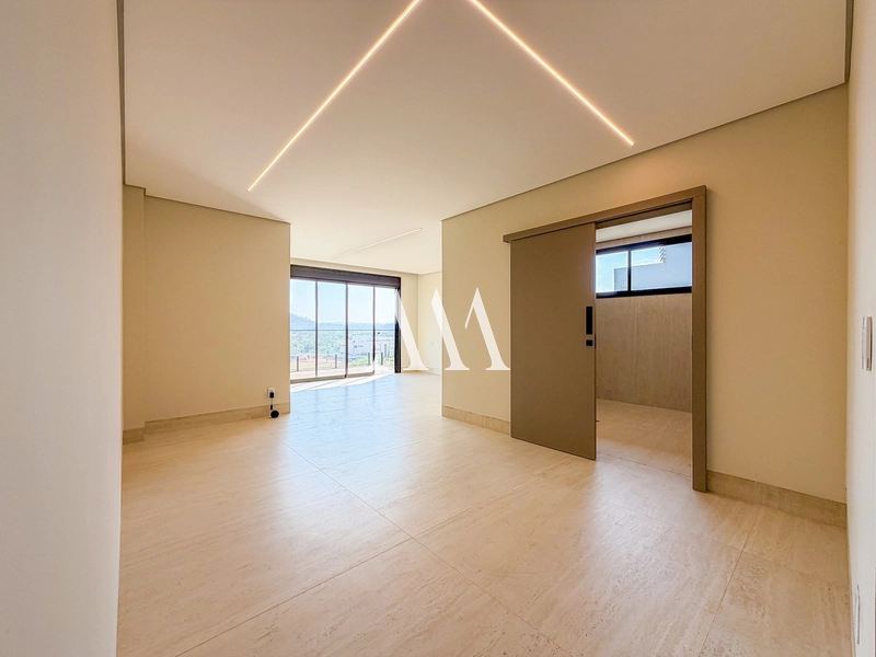 Casa Térrea com Incrível Vista Livre no Plateau D'or: 20ª foto da galeria de imagens do imóvel