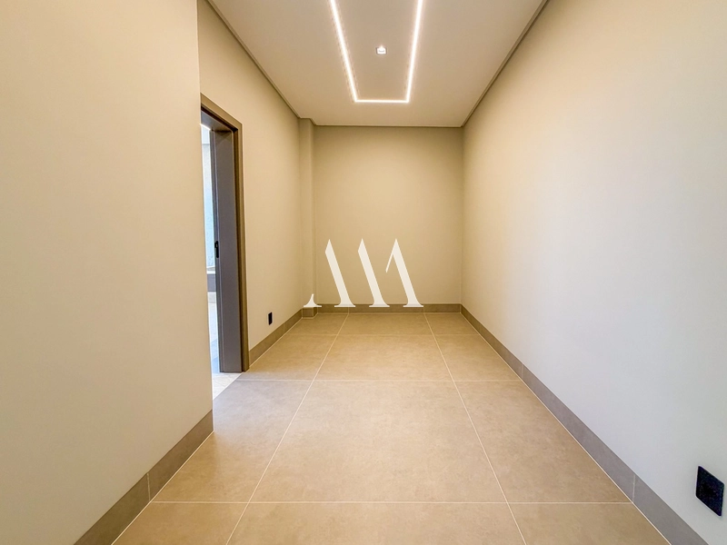 Casa Térrea Luxuosa no Plateau D’or: 22ª foto da galeria de imagens do imóvel