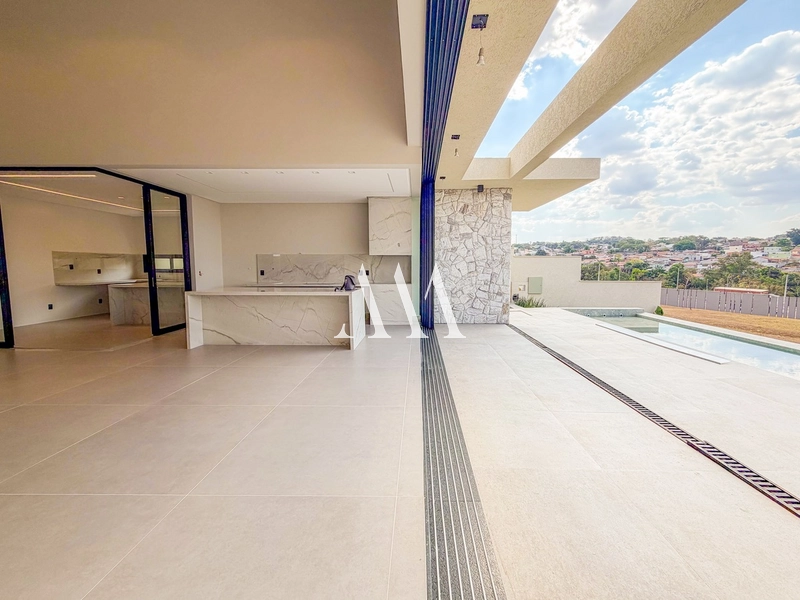 Casa Térrea Luxuosa no Plateau D’or: 9ª foto da galeria de imagens do imóvel