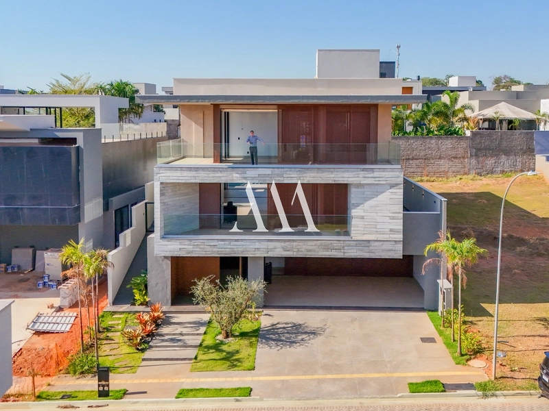 Casa Contemporânea no Jardins Itália