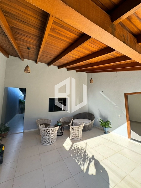 : 2ª foto da galeria de imagens do imóvel