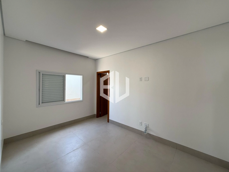 : 12ª foto da galeria de imagens do imóvel