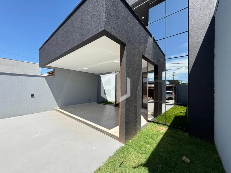 : 2ª foto da galeria de imagens do imóvel