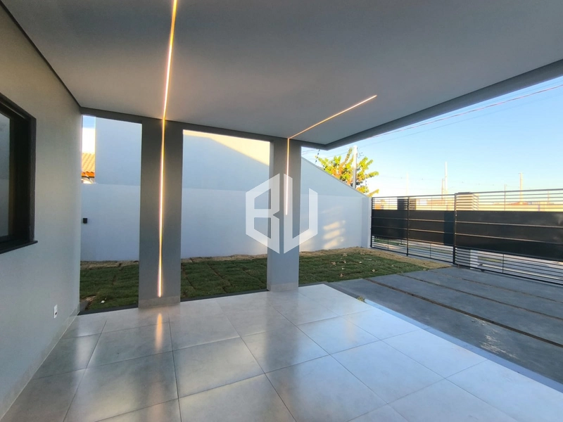 : 2ª foto da galeria de imagens do imóvel