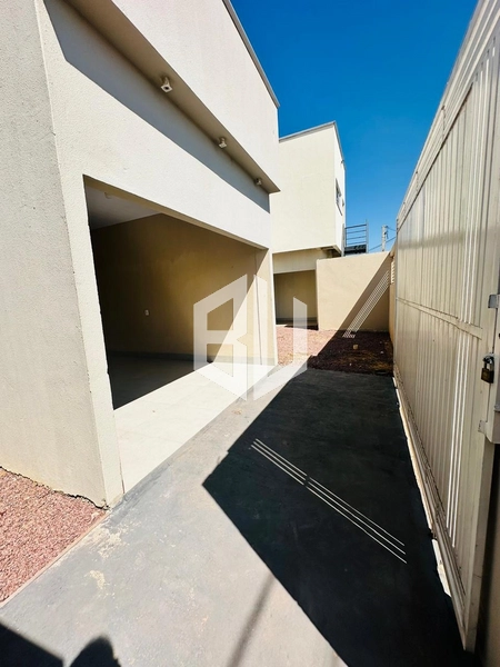 : 2ª foto da galeria de imagens do imóvel