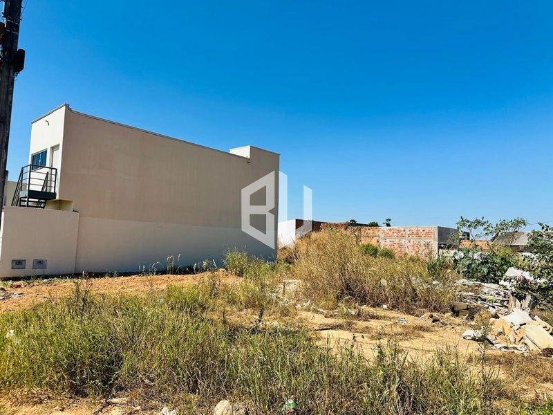 : 2ª foto da galeria de imagens do imóvel