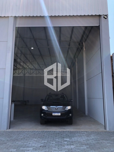 : 2ª foto da galeria de imagens do imóvel