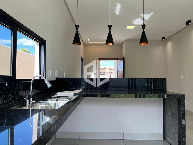 : 13ª foto da galeria de imagens do imóvel