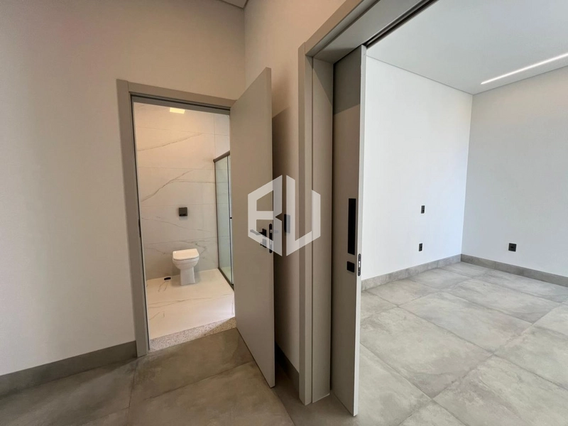 : 12ª foto da galeria de imagens do imóvel