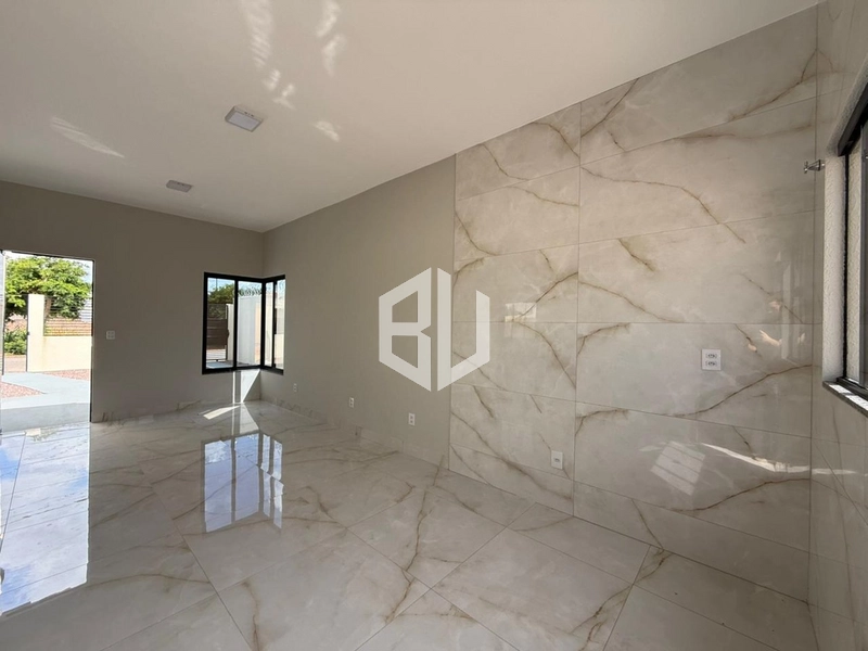 : 2ª foto da galeria de imagens do imóvel