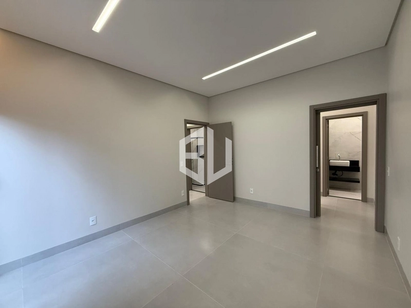 : 13ª foto da galeria de imagens do imóvel